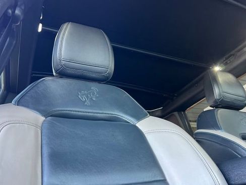 Used 2023 Ford Bronco Wildtrak image 15