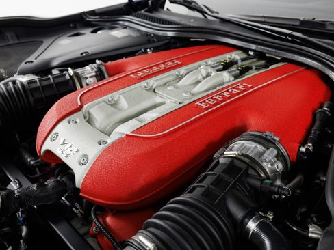 Used 2021 Ferrari 812 GTS RWD image 51
