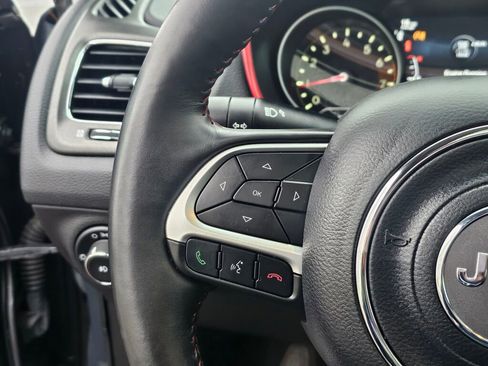 Used 2018 Jeep Compass Trailhawk w/ Leather Interior Group image 35