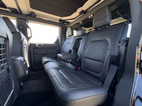 New 2025 Ford Bronco Badlands image 64