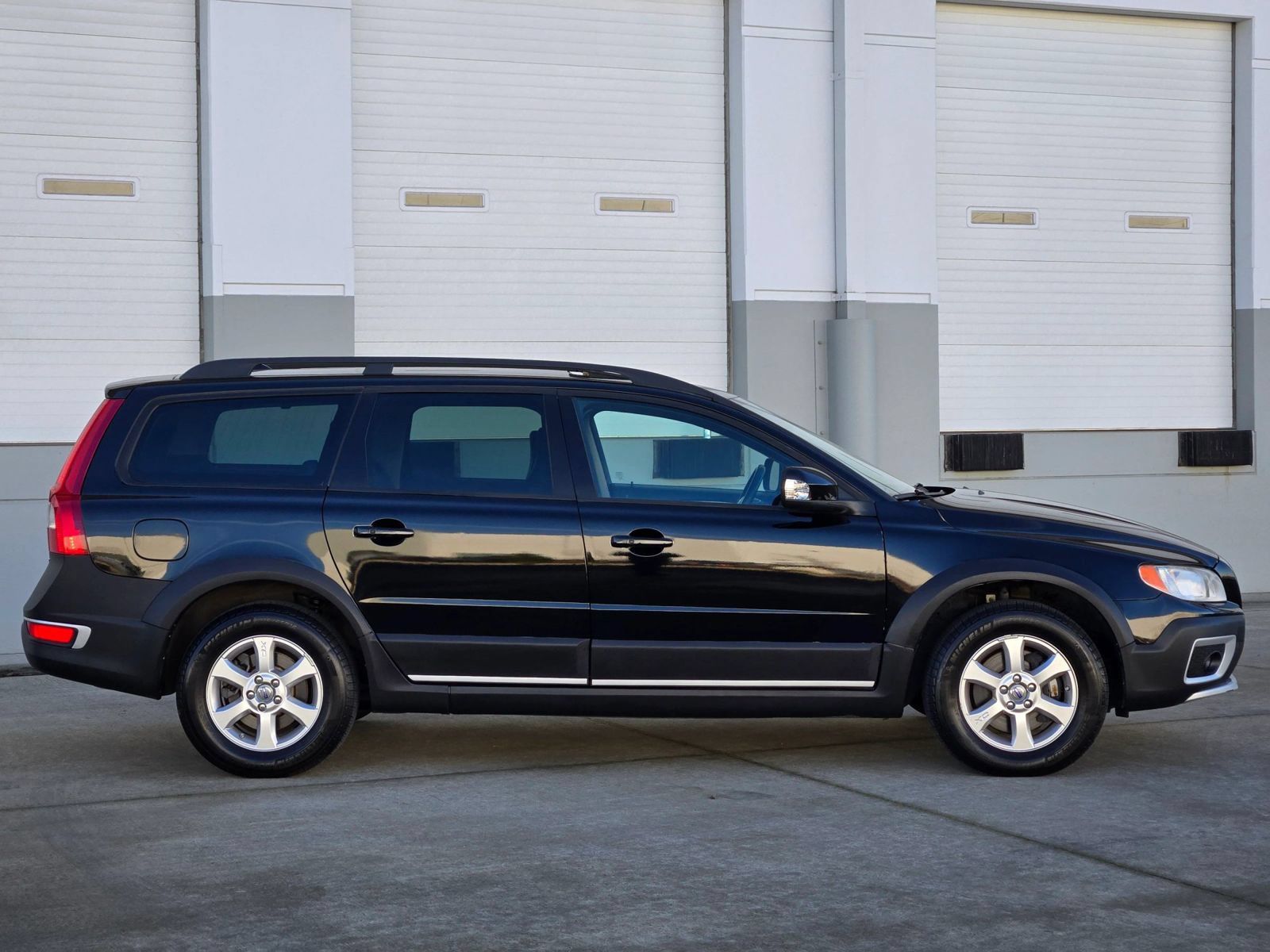 Used 2013 Volvo XC70 3.2 AWD/4WD image 9