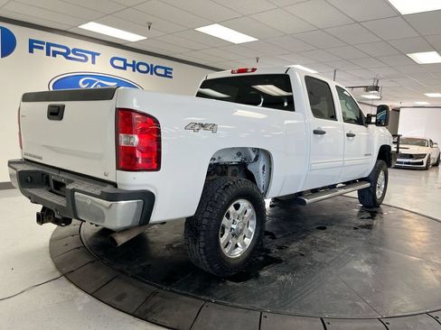 Used 2012 Chevrolet Silverado 2500 LT w/ Convenience Package AWD/4WD image 8