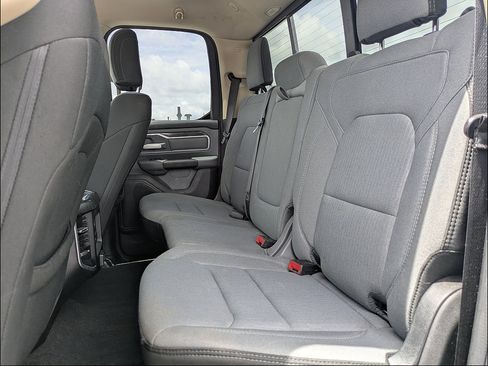 Used 2020 RAM 1500 Big Horn AWD/4WD image 16