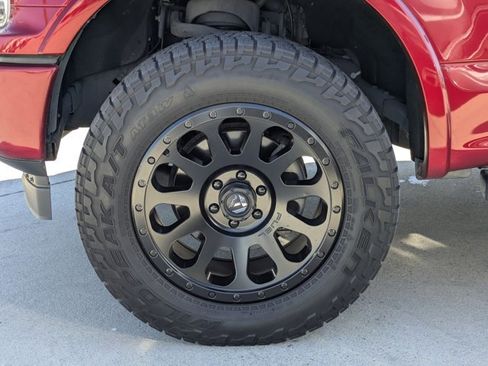 Used 2019 Ford F150 Lariat image 24