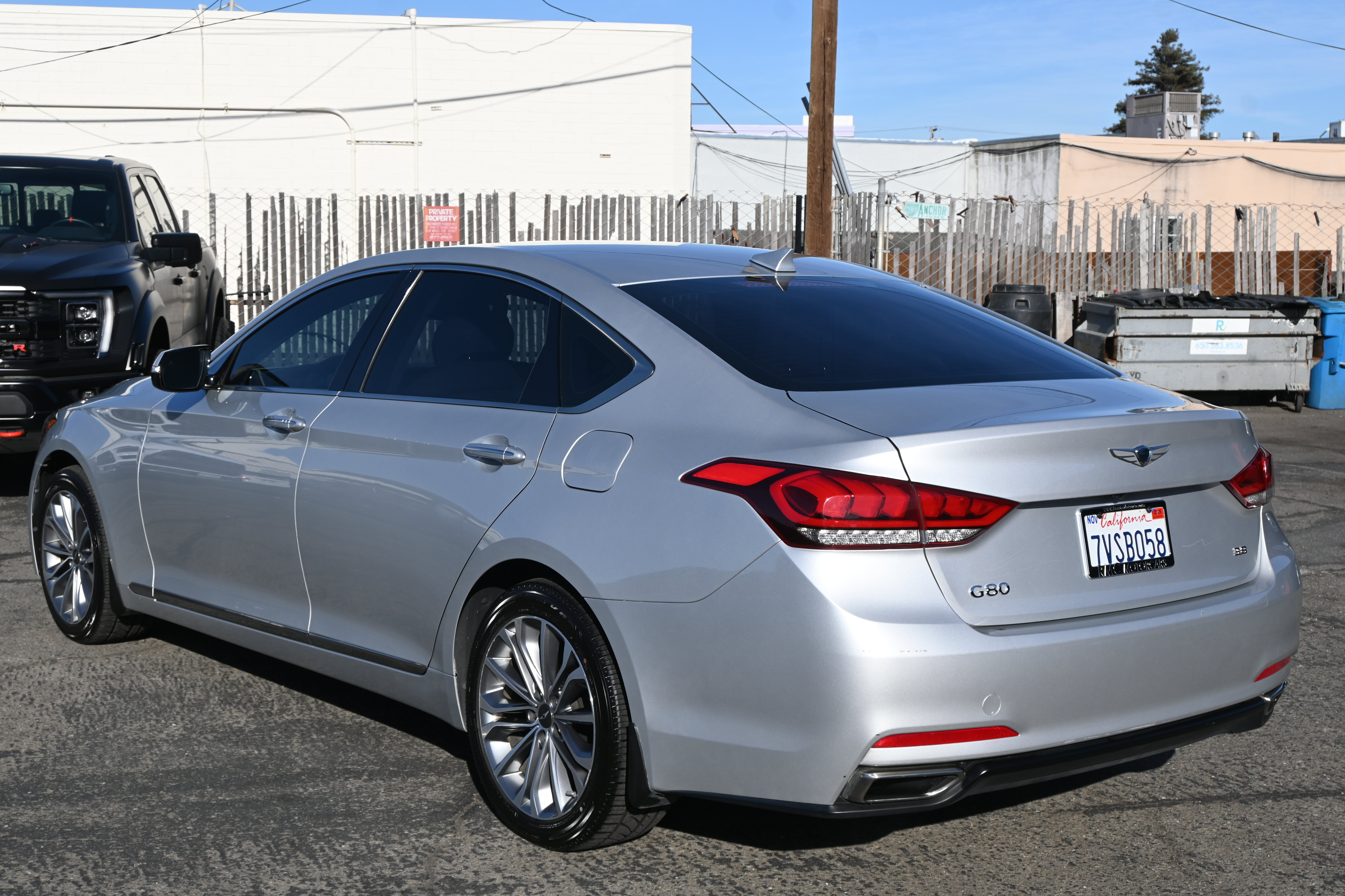 Used 2017 Genesis G80 3.8 RWD image 13