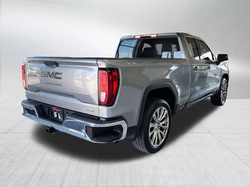 Used 2023 GMC Sierra 1500 SLE w/ Enhanced Capability Package AWD/4WD image 6