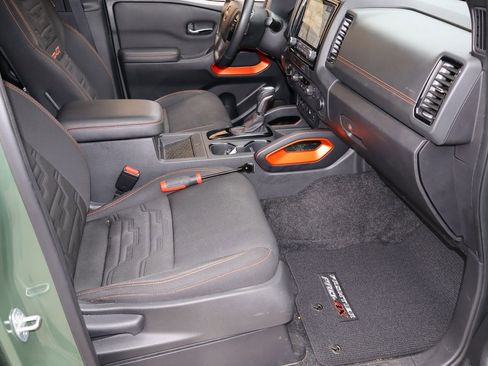 Used 2023 Nissan Frontier PRO-4X w/ Pro Convenience Package image 16