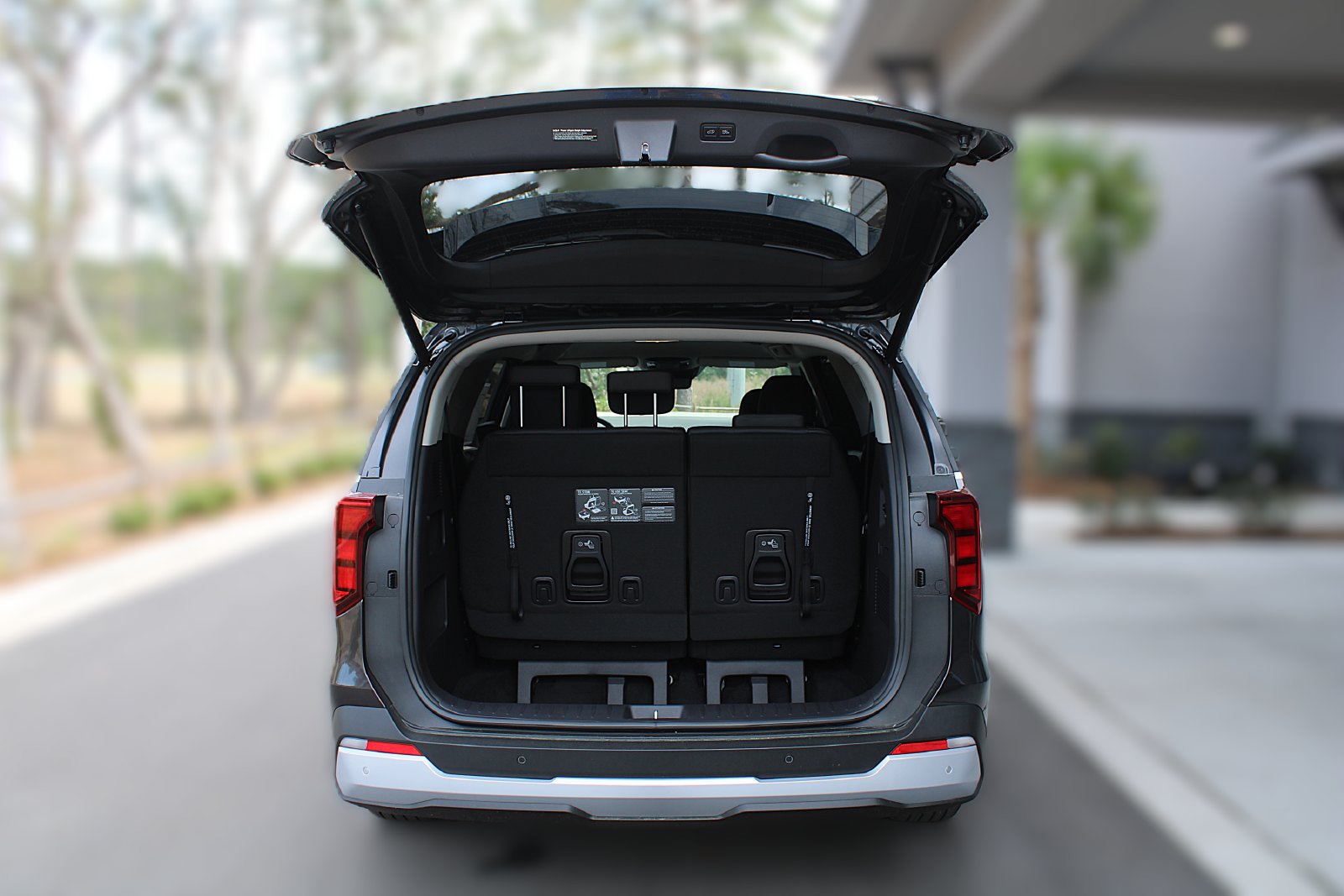 New 2026 Kia Carnival EX FWD image 11