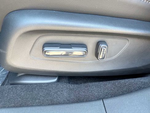 New 2026 Honda HR-V EX-L image 14