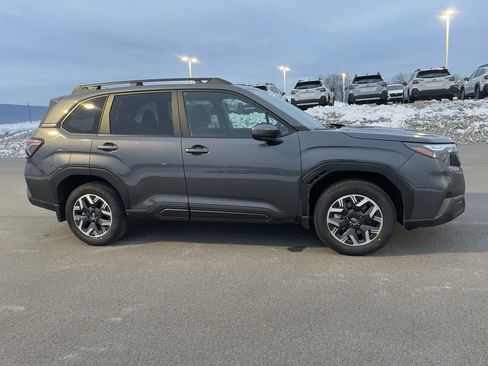 New 2026 Subaru Forester Premium image 2
