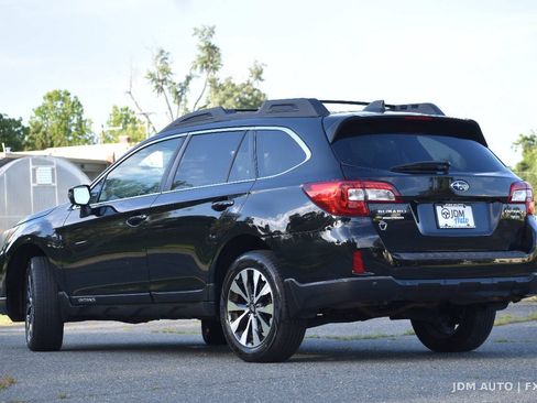Used 2017 Subaru Outback 3.6R Limited AWD/4WD image 7