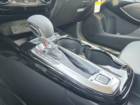 New 2026 Chevrolet Trax LT w/ Driver Confidence Package FWD image 22