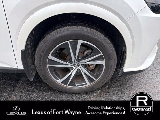 Used 2023 Lexus RX 350 Premium w/ Cold Area Package AWD/4WD image 5