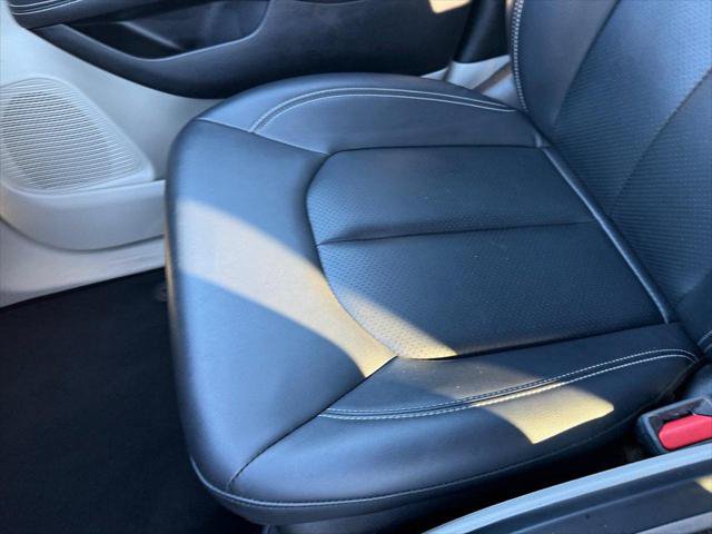 Certified 2024 Chrysler Pacifica Touring-L FWD image 20