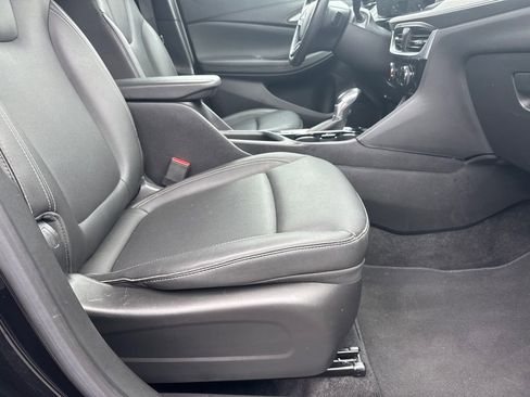 Certified 2024 Buick Encore GX Sport Touring w/ Comfort Package image 13