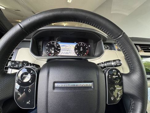 Used 2014 Lexus LS 460 w/ F Sport Package RWD image 19
