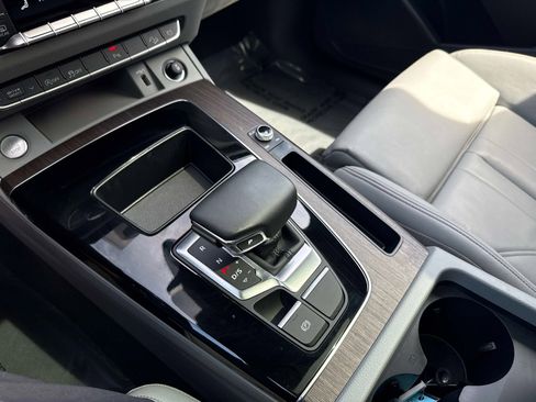 Used 2025 Audi Q5 2.0T Premium AWD/4WD image 26