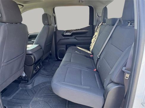 Used 2023 Chevrolet Silverado 1500 RST image 11