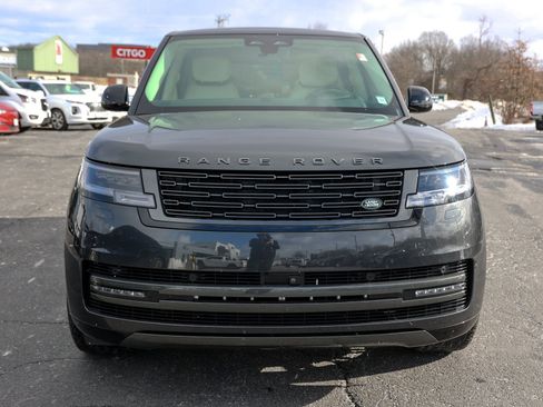 Used 2024 Land Rover Range Rover Autobiography image 2