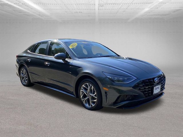 Used 2023 Hyundai Sonata SEL FWD image 4