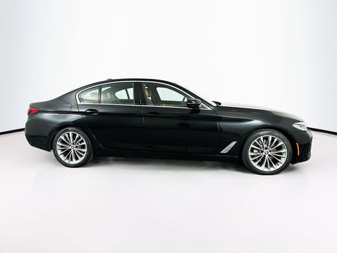 Used 2021 BMW 530i xDrive w/ Premium Package AWD/4WD image 10