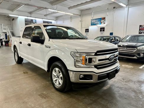 Used 2018 Ford F150 XLT RWD image 3