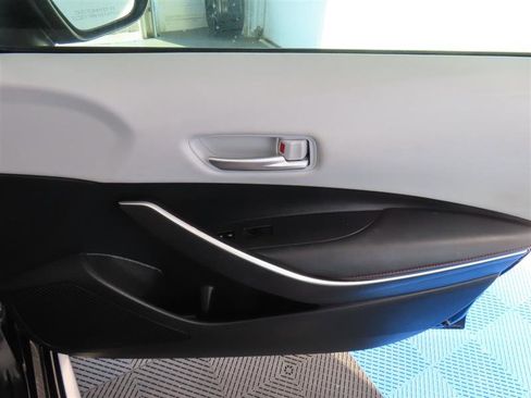 Used 2024 Toyota Corolla SE FWD image 33