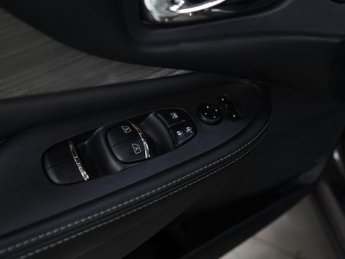 Used 2018 Nissan Murano SL w/ Moonroof Package AWD/4WD image 22