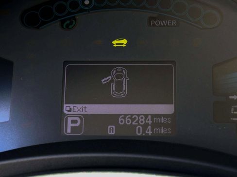 Used 2015 Nissan Leaf S image 23