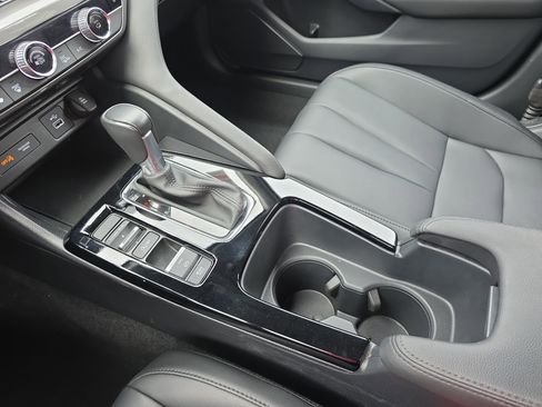 Certified 2024 Acura Integra FWD image 23
