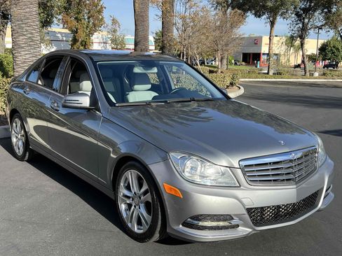 Used 2013 Mercedes-Benz C 250 Sedan w/ Premium 1 Pkg image 71