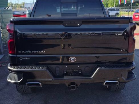 Used 2021 Chevrolet Silverado 1500 LT Trail Boss w/ Convenience Package II AWD/4WD image 32