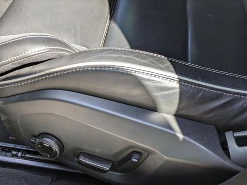 Used 2024 Volvo S60 T8 Ultimate w/ Climate Package image 4