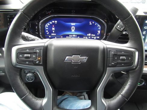 Used 2022 Chevrolet Silverado 1500 RST w/ Z71 Off-Road Package image 24