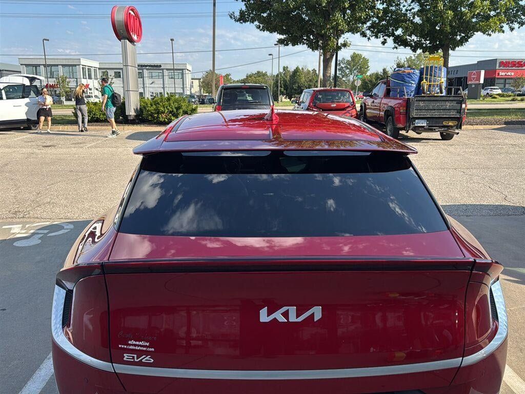 Used 2024 Kia EV6 Light AWD/4WD image 6