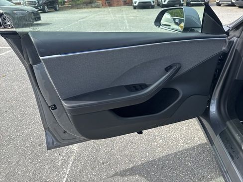 Used 2024 Tesla Model 3 Standard Range RWD image 28