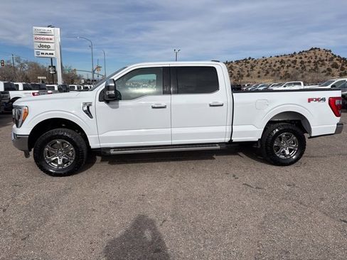 Used 2023 Ford F150 Lariat w/ Trailer Tow Package image 4