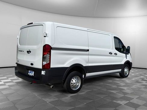 Used 2024 Ford Transit 150 Low Roof AWD image 5