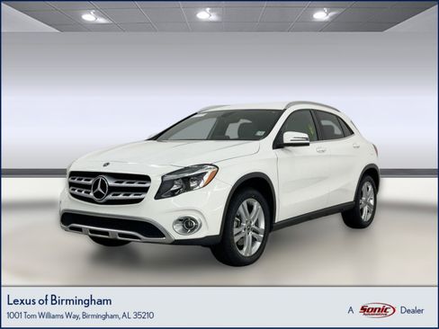 Used 2020 Mercedes-Benz GLA 250 image 1