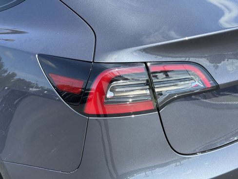Used 2023 Tesla Model 3 Standard Range RWD image 6