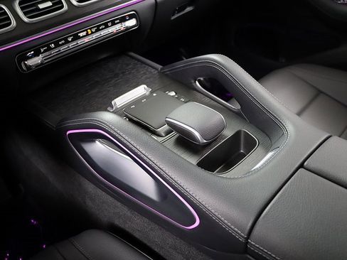 Certified 2025 Mercedes-Benz GLE 350 4MATIC image 26