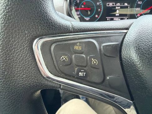 Used 2017 Chevrolet Cruze LT w/ Convenience Package FWD image 30