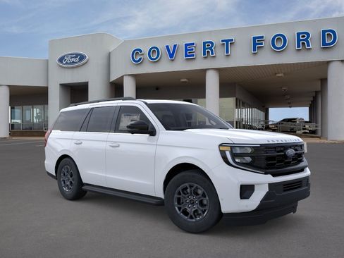 New 2026 Ford Expedition Active RWD image 7