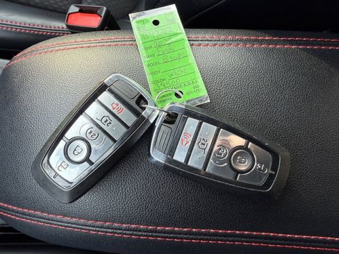 Used 2023 Ford Escape ST-Line Elite image 40