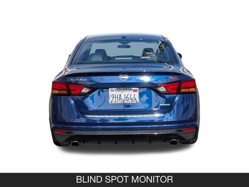 Used 2023 Nissan Altima 2.0 SR FWD image 9