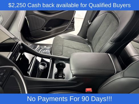 New 2025 Jeep Grand Cherokee Altitude AWD/4WD image 25