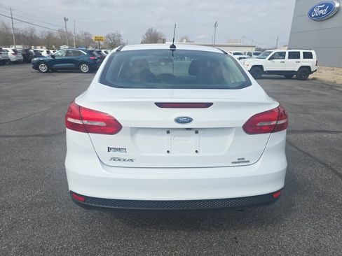 Used 2016 Ford Focus SE image 7