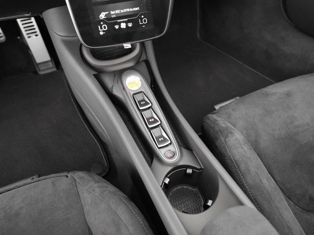 Used 2025 McLaren Artura Spider RWD image 25
