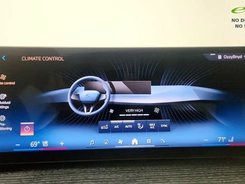 Used 2025 BMW 330i Sedan RWD image 68