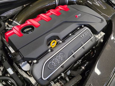 Used 2019 Audi TT RS image 41